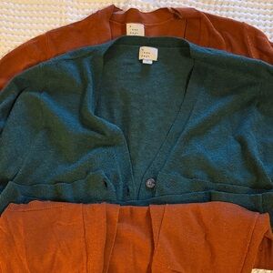 Lot of 2 a new day Women’s Cardigan Sweaters Green and Rust Medium